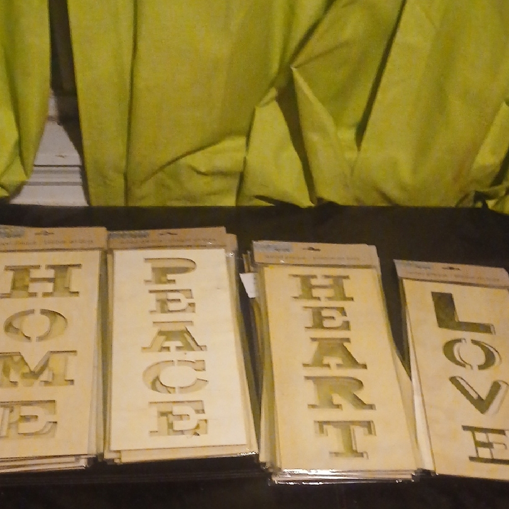 Wooden Letter Wall Decor Set